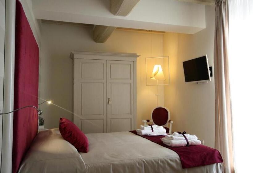 Номер Superior, Boutique Villa Liberty   Dépendance   Borgo Capitano Collection   Albergo Diffuso