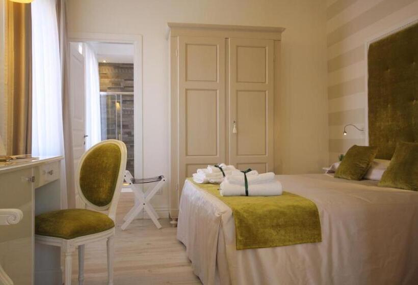 Номер Стандарт Трехместный, Boutique Villa Liberty   Dépendance   Borgo Capitano Collection   Albergo Diffuso