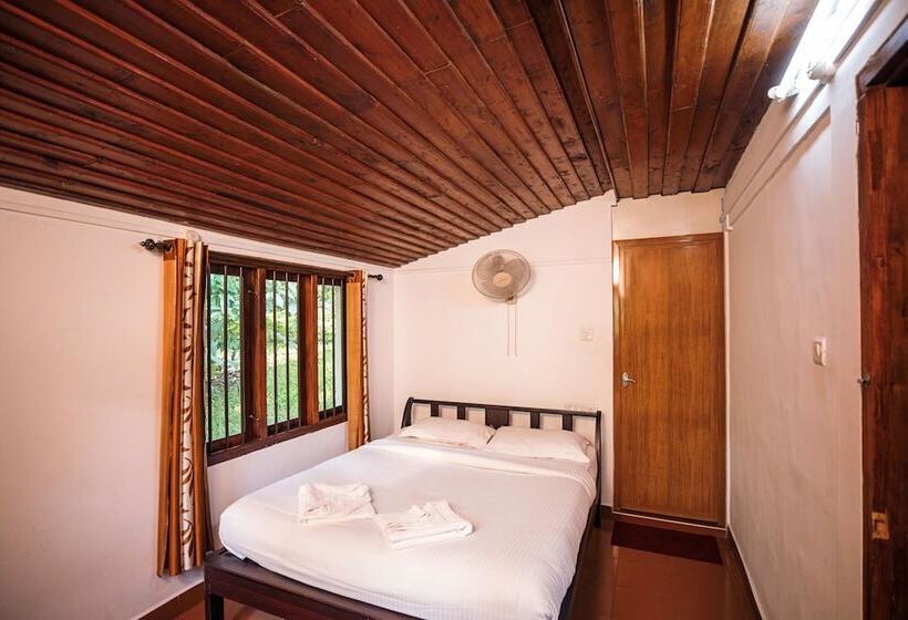 ２ベッドルームハウス, Crescent Residency