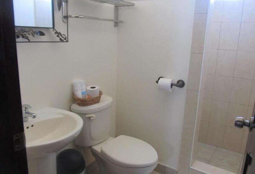 غرفة قياسية, Easy Inn