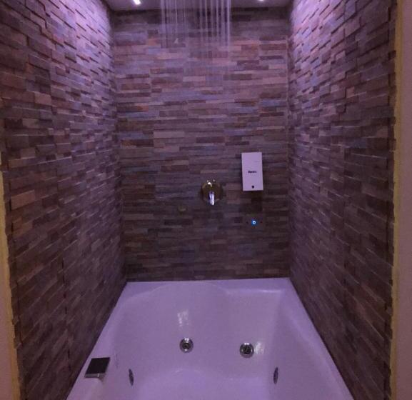 اتاق سوپریور با وان آب گرم, Guesthouse O Affittacamere Irooms Campo Dei Fiori