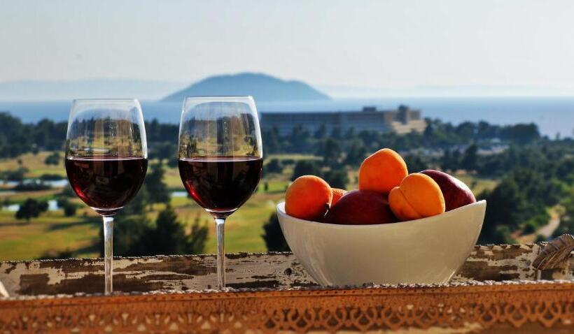 2 Bedroom Superior Room, Kelyfos