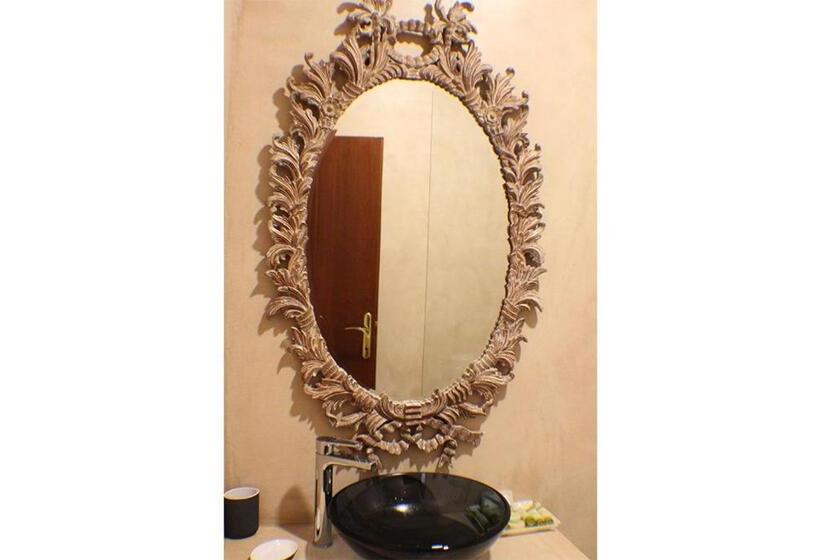 Standard 3 Pers. Værelse, Kelyfos