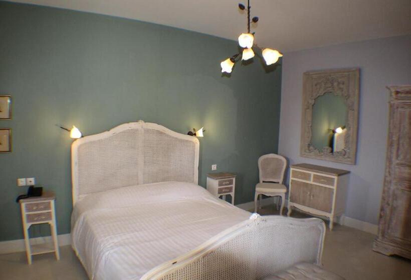 Superior suite with view, Kelyfos