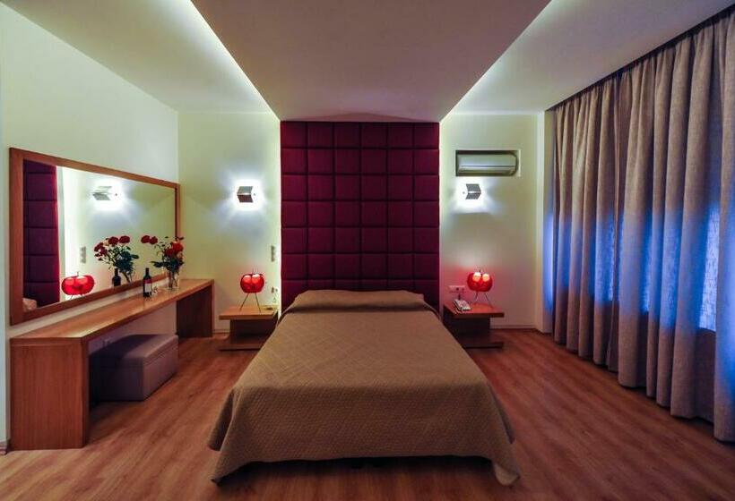 סוויטה, Kleopatra Inn