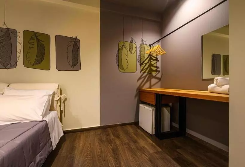 اتاق لوکس با بالکن, Kleopatra Inn