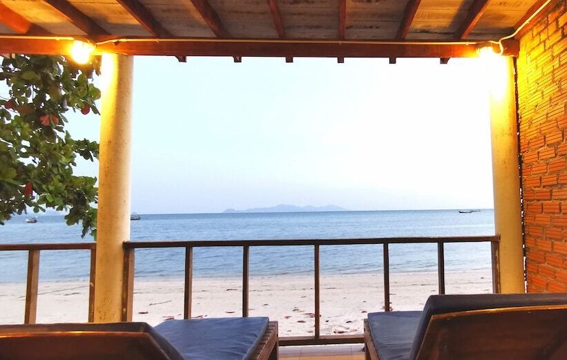 جناح عائلي, Koh Mook Riviera Beach Resort