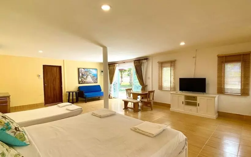 ファミリーステューディオ, Koh Mook Riviera Beach Resort