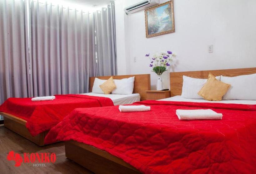 اتاق خانوادگی, Koniko