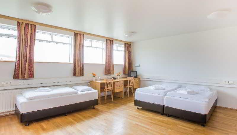 غرفة قياسية, Laugar