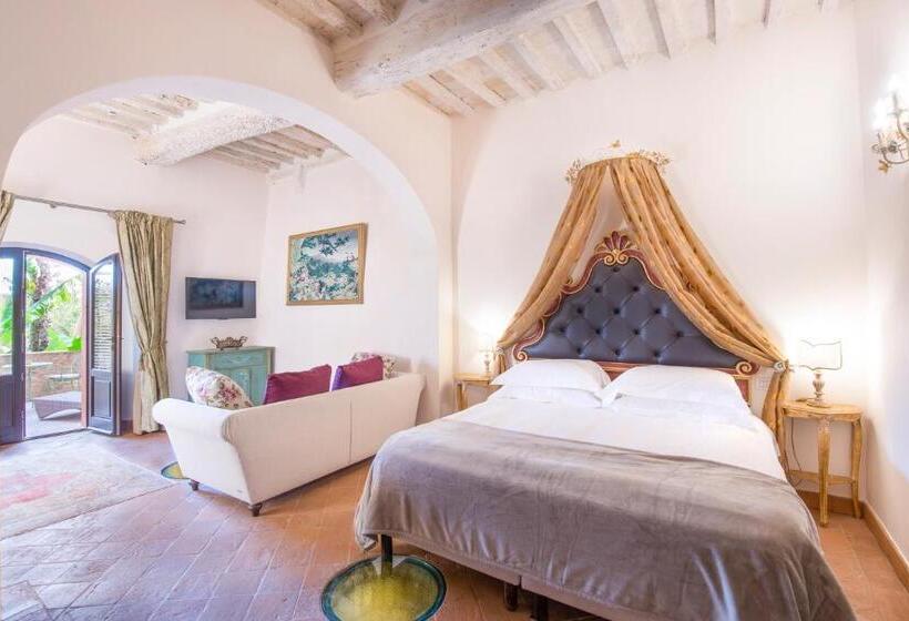 جناح جونيور, Palazzo Pacini