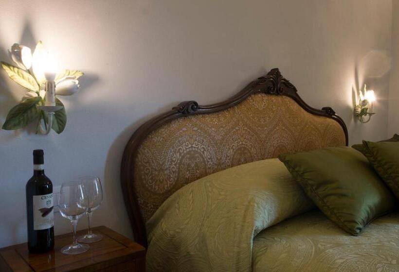 غرفة سوبيريور, Palazzo Pacini