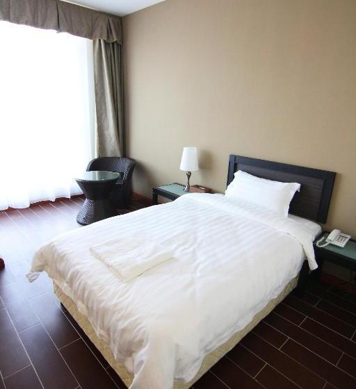 غرفة سوبيريور فردية, Putatan Platinum