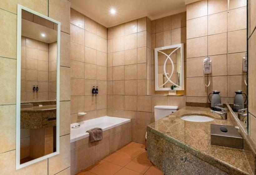 غرفة ديلوكس سرير كينج, Sanbonani Resort Hotel And Spa