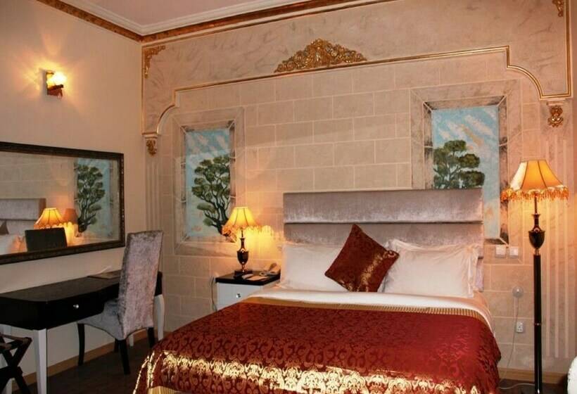 سوییت, Sandralia