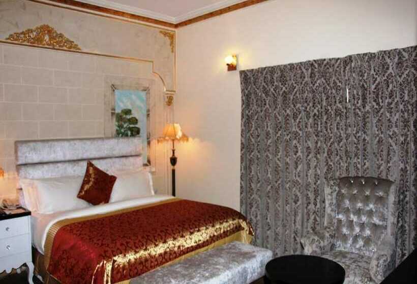 سوییت, Sandralia