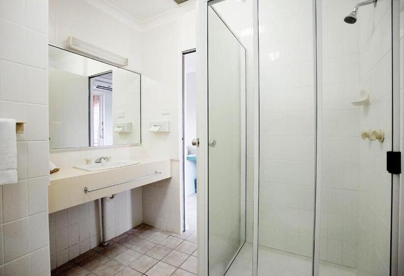 スタンダードスタジオ, Vale