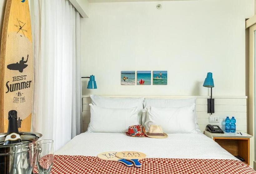 オーシャンビュースタンダードルームバルコニー付き, Yam Hotel   An Atlas Boutique