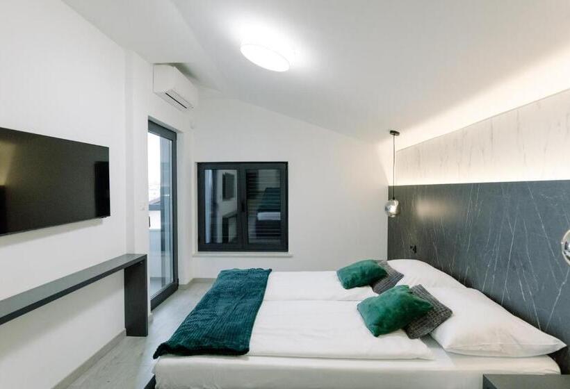 Номер Deluxe Вид на Море с Балконом, Boutique Suites Joyce Medulin