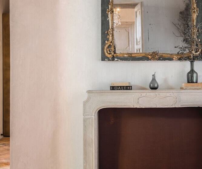 סוויטה עם טרסה, Vestige Son Vell