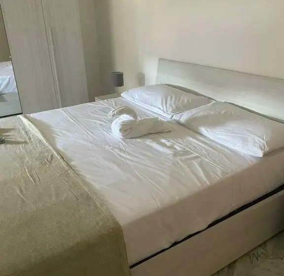 اتاق لوکس, B&b De Rossi185