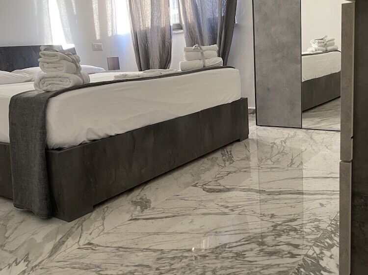 اتاق لوکس, B&b De Rossi185
