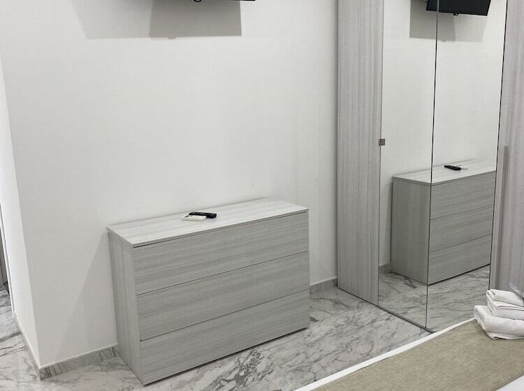 اتاق لوکس, B&b De Rossi185