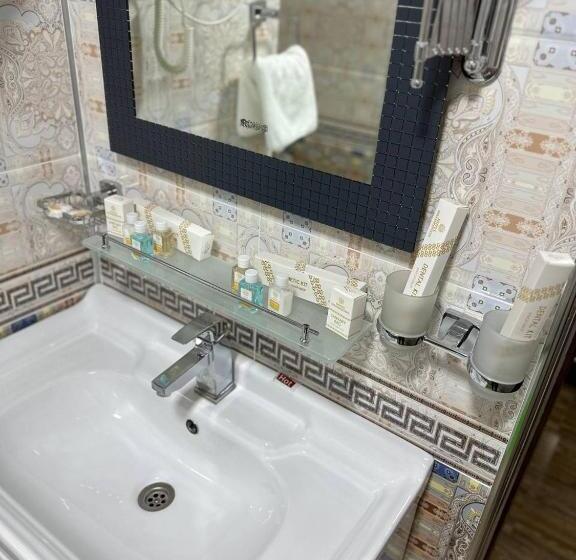 غرفة سوبيريور سرير كينج, Shahristan Plaza