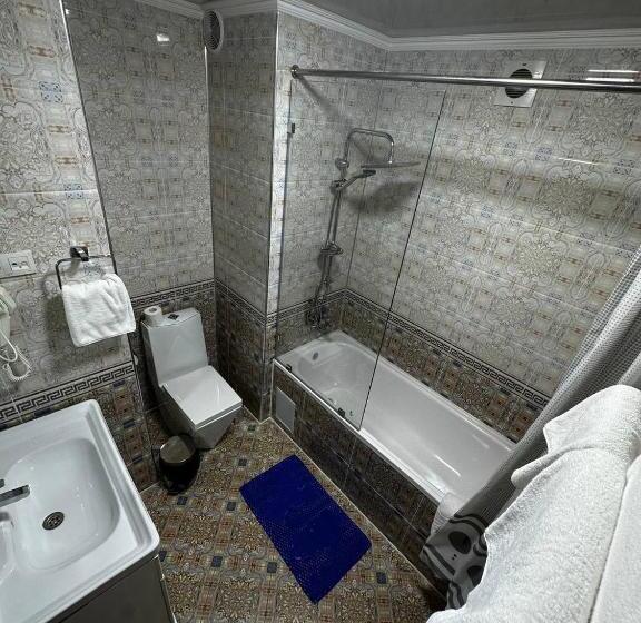 جناح, Shahristan Plaza