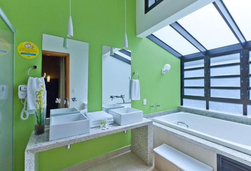 マスタースイートルーム, Aguativa Golf Resort