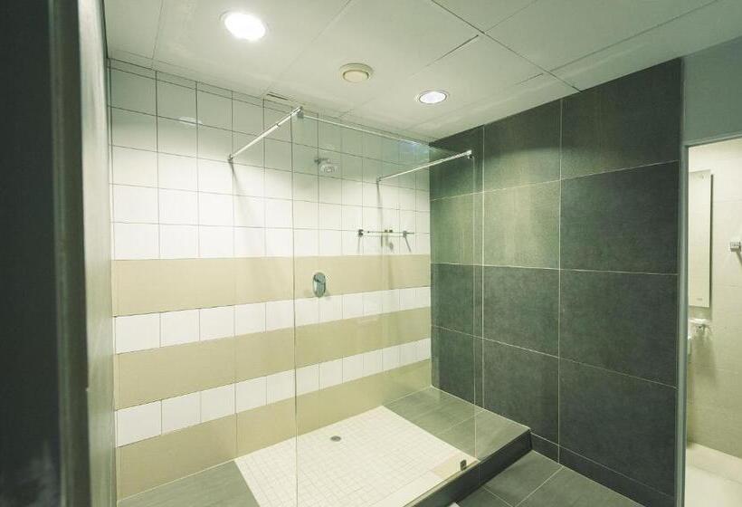 Classic Kamer, Blue Diamond Boutique