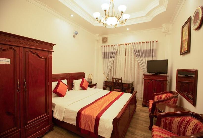 Cameră Superioară, Dragon King 1