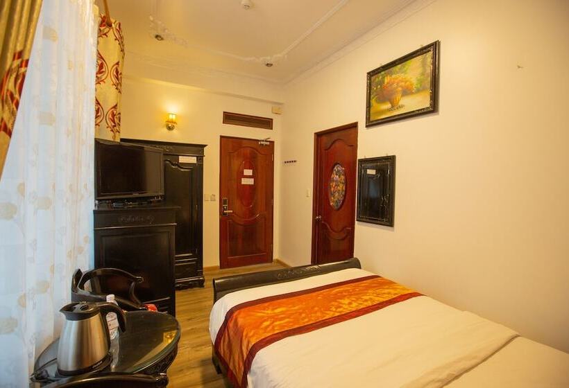 Cameră Deluxe cu Priveliște către Oraș, Dragon King 1