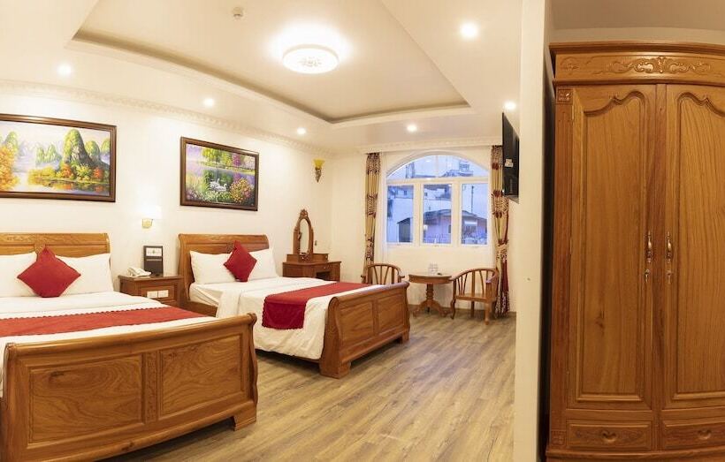 Cameră Familiară Deluxe, Dragon King 1