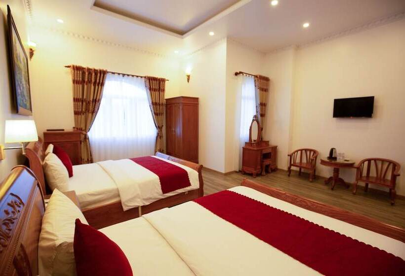 Cameră Familiară Deluxe, Dragon King 1