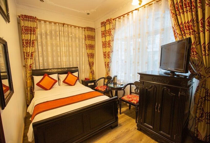 Cameră Deluxe cu Priveliște către Oraș, Dragon King 1