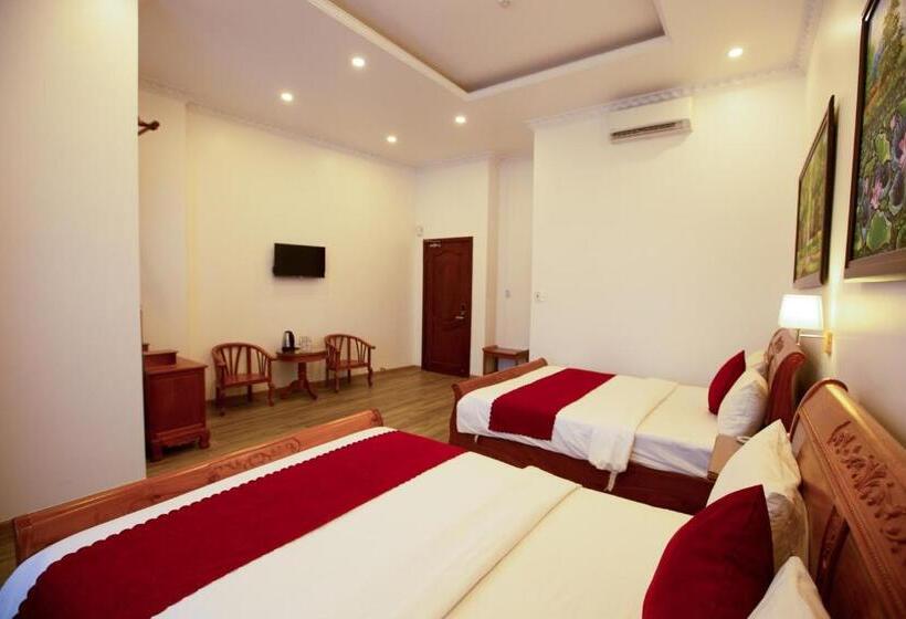 Cameră Familiară Deluxe, Dragon King 1