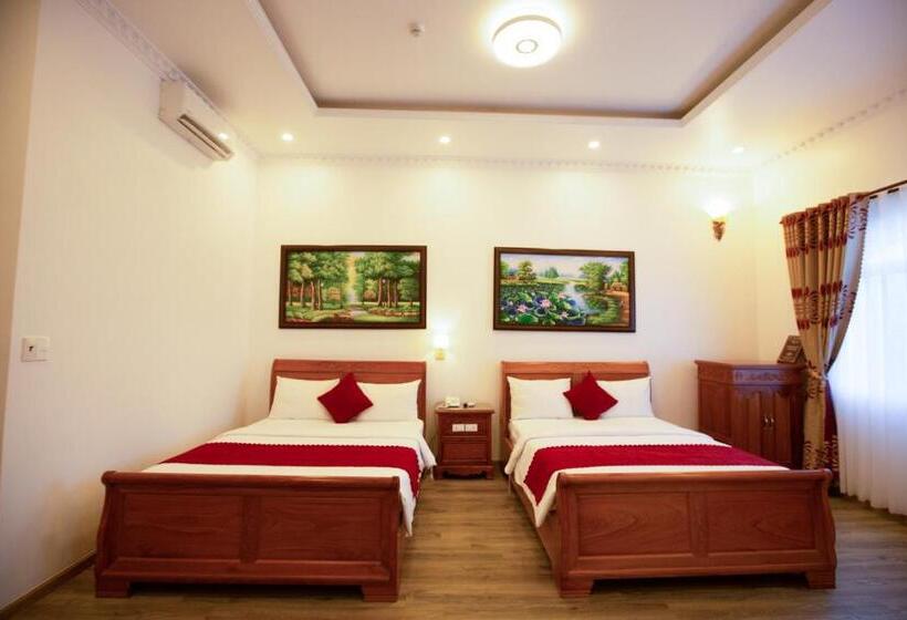 Cameră Familiară Deluxe, Dragon King 1