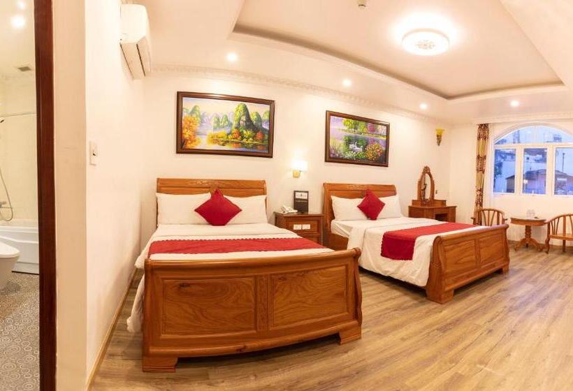 Cameră Familiară Deluxe, Dragon King 1