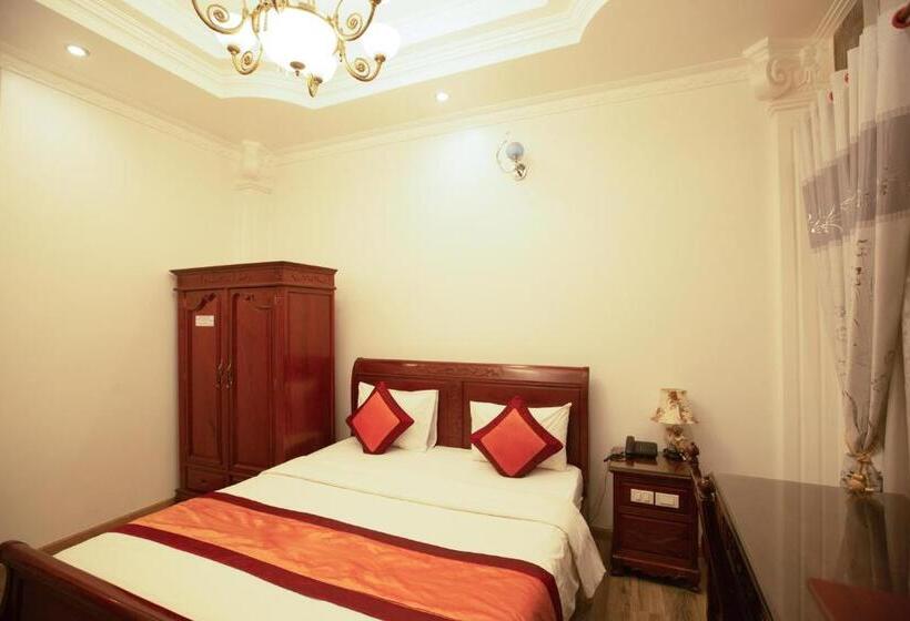 Cameră Superioară, Dragon King 1