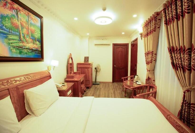 Cameră Superioară, Dragon King 1