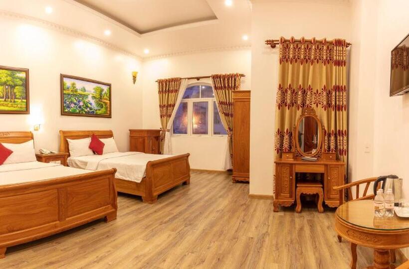 Cameră Familiară Deluxe, Dragon King 1