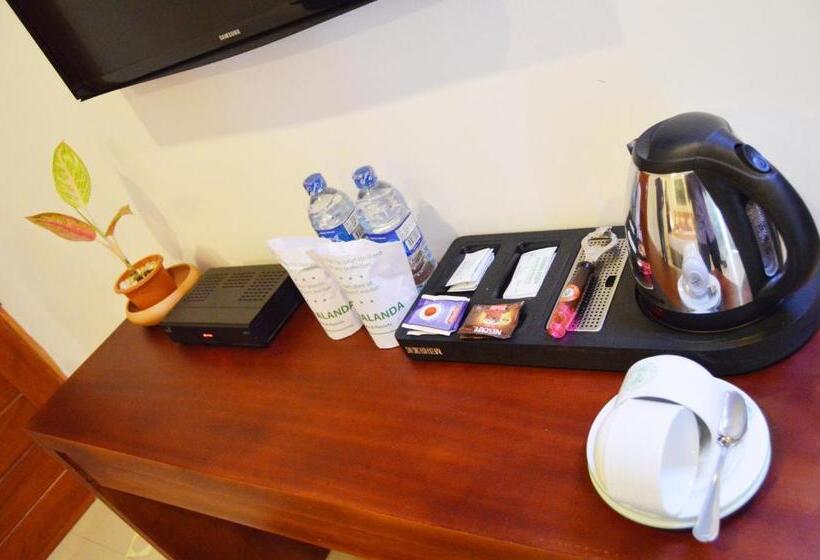 디럭스 패밀리 룸, Elephant Park   New Deal! Half Off Airport Pickups Available