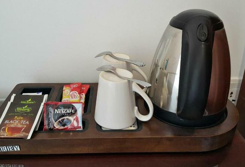 디럭스 룸 가든 전망, Elephant Park   New Deal! Half Off Airport Pickups Available