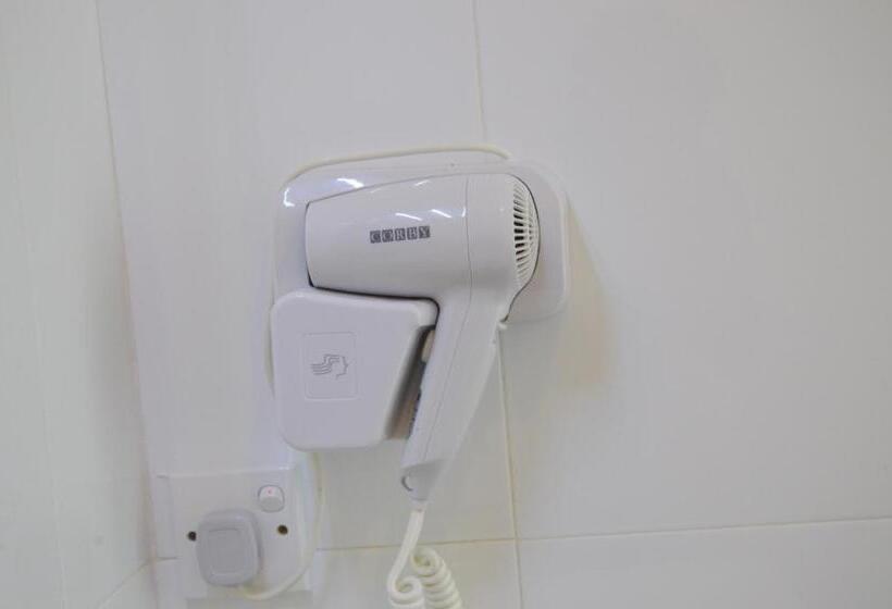 디럭스 룸 가든 전망, Elephant Park   New Deal! Half Off Airport Pickups Available