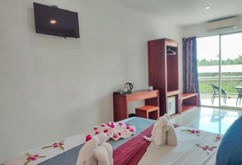Семейный Номер Deluxe, Elephant Park   New Deal! Half Off Airport Pickups Available