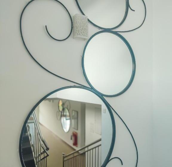 디럭스 패밀리 룸, Elephant Park   New Deal! Half Off Airport Pickups Available