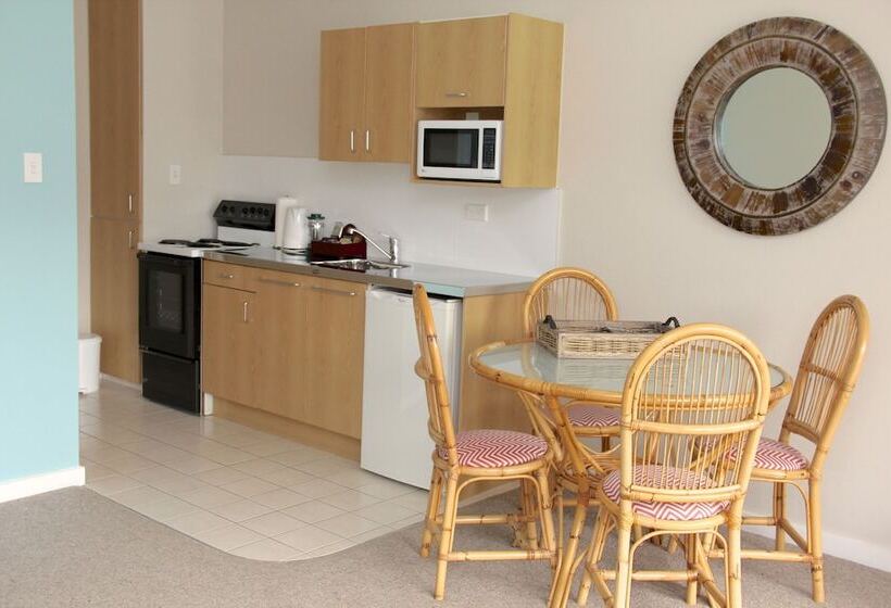 דירה פנימית חדר שינה 1, Hananui Lodge And Apartments