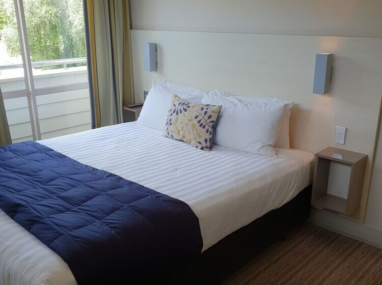 Апартаменты Deluxe 1 Спальня, Hananui Lodge And Apartments
