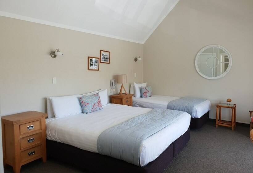 סטודיו סטנדרט עם מרפסת, Hananui Lodge And Apartments